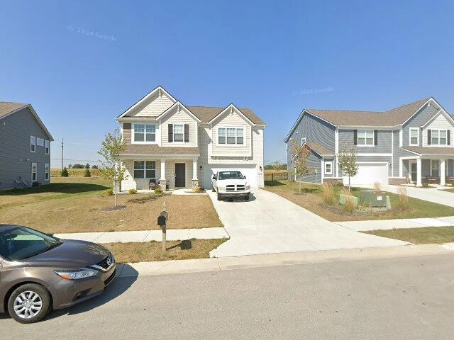 House image located at Brownsburg, IN 46112