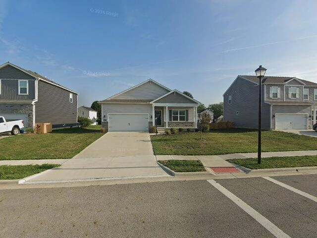 House image located at Commercial Point, OH 43116