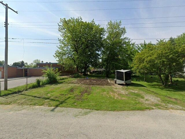 House image located at Valparaiso, IN 46383