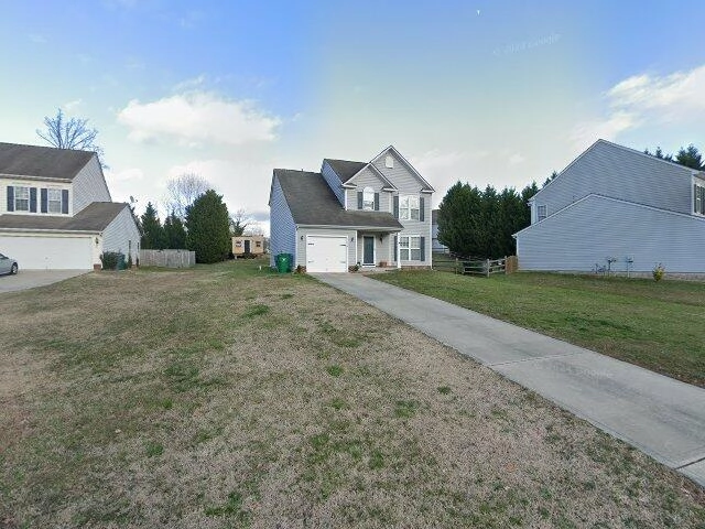 House image located at Charlotte, NC 28214