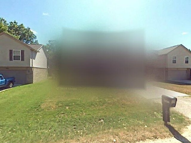 House image located at Wayne, MI 48184