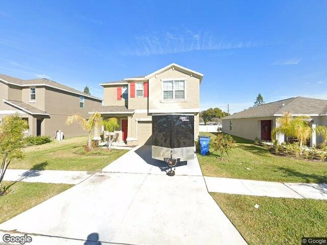 House image located at Ruskin, FL 33570