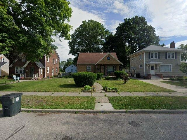 House image located at South Bend, IN 46628