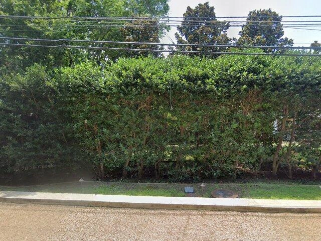 House image located at Saint Louis, MO 63147