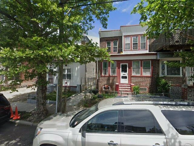 House image located at Camden, NJ 08103