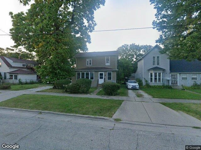 House image located at Waukegan, IL 60085
