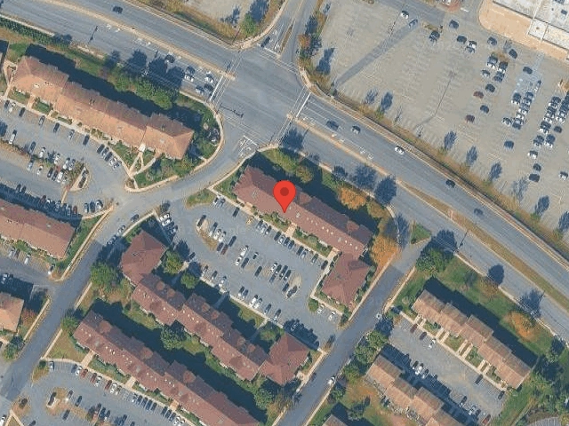 House image located at Woodbridge, NJ 07095
