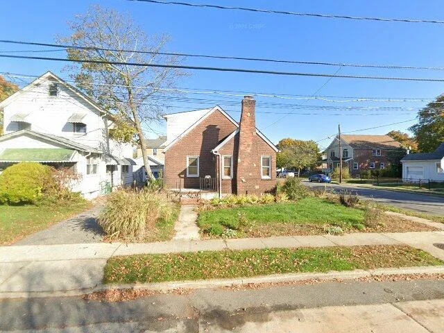 House image located at Freeport, NY 11520