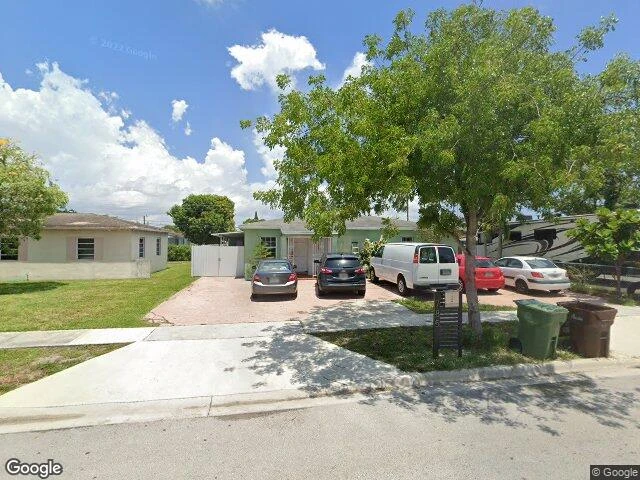 House image located at Hialeah, FL 33010