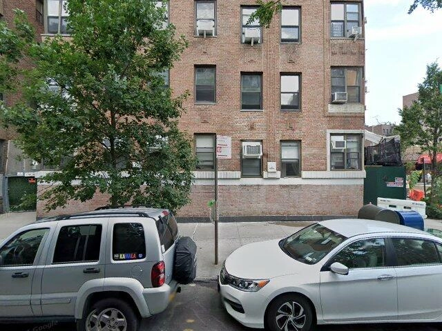 House image located at New York, NY 10040