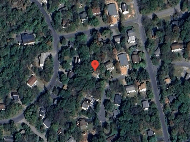 House image located at Tobyhanna, PA 18466