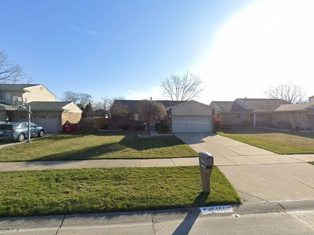 House image located at Macomb, MI 48044