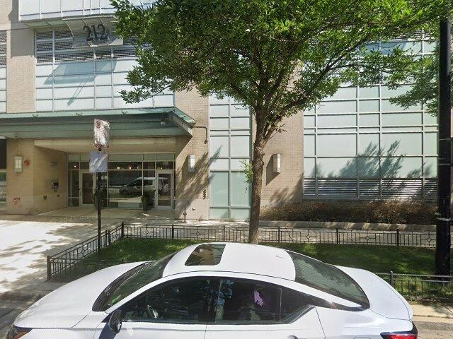 House image located at Chicago, IL 60616