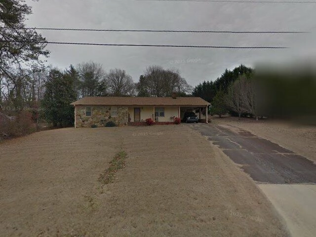 House image located at Trenton, NJ 08611