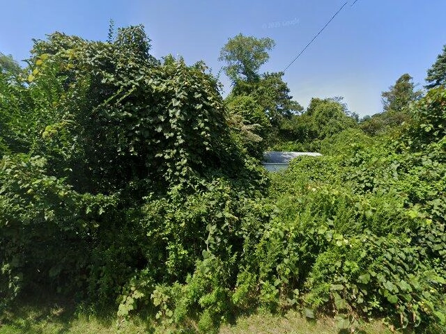 House image located at Rich Creek, VA 24147