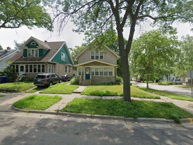 House image located at Saint Paul, MN 55106