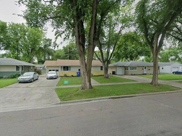 House image located at Clinton, IA 52732