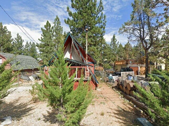 House image located at Sugarloaf, CA 92386