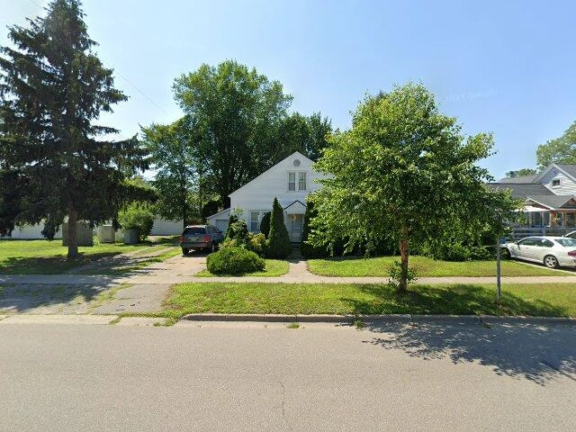 House image located at Grand Haven, MI 49417