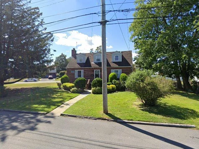 House image located at West Babylon, NY 11704