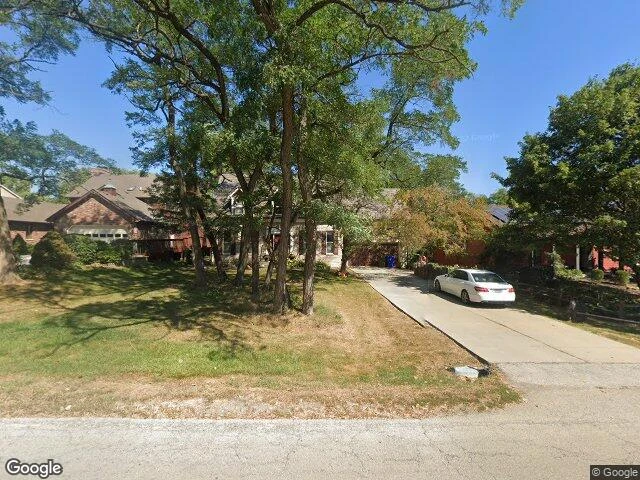 House image located at Glen Ellyn, IL 60137