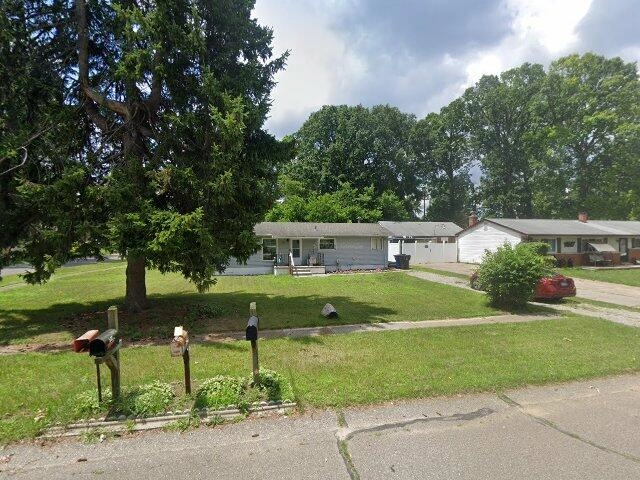 House image located at Westland, MI 48185