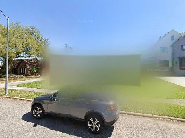 House image located at Houston, TX 77096