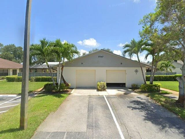 House image located at Fort Pierce, FL 34950