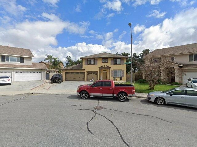 House image located at Fontana, CA 92336