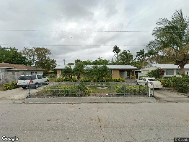 House image located at Pahokee, FL 33476