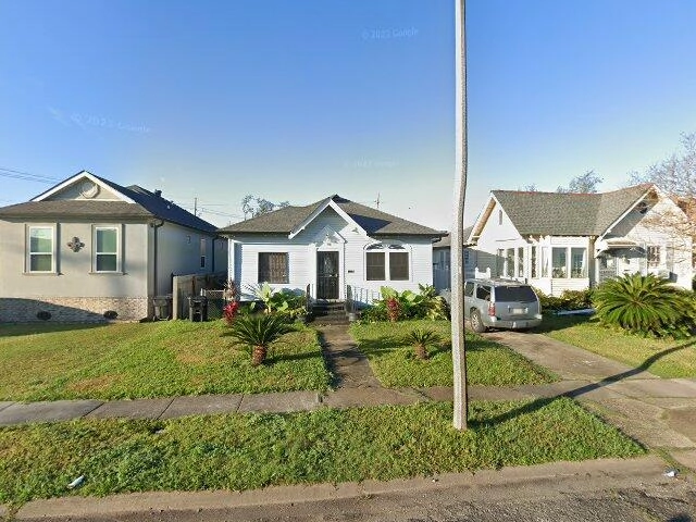 House image located at New Orleans, LA 70122