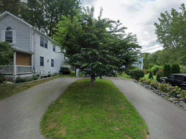 House image located at Warwick, RI 02889