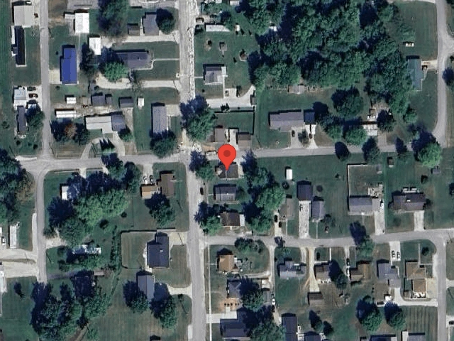 House image located at Loogootee, IN 47553