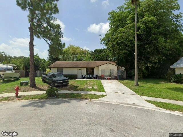 House image located at Lake Worth, FL 33463