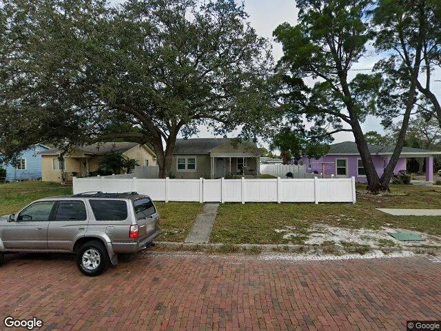House image located at Saint Petersburg, FL 33711
