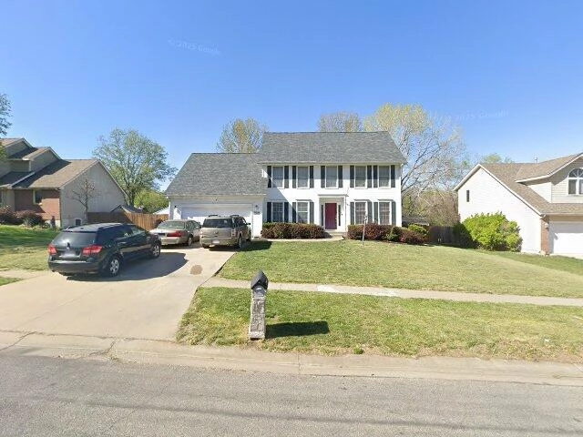 House image located at Topeka, KS 66614