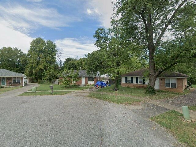 House image located at Louisville, KY 40229