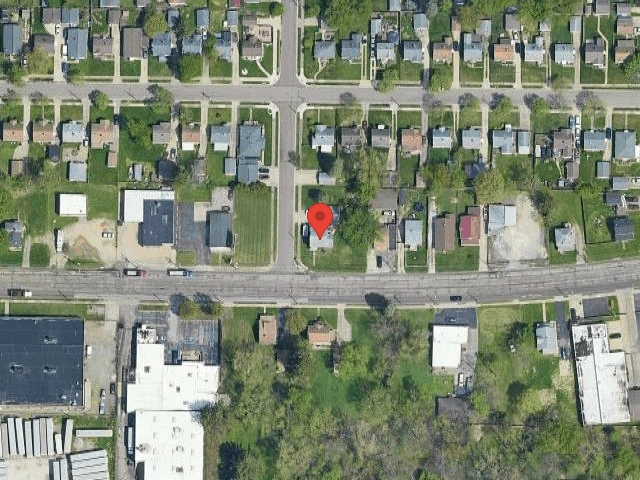 House image located at Akron, OH 44306