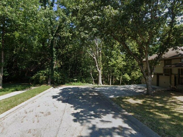 House image located at Fresno, CA 93702