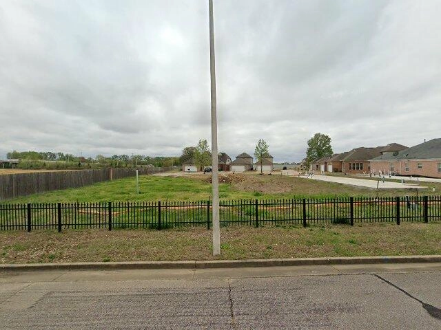 House image located at Millington, TN 38053