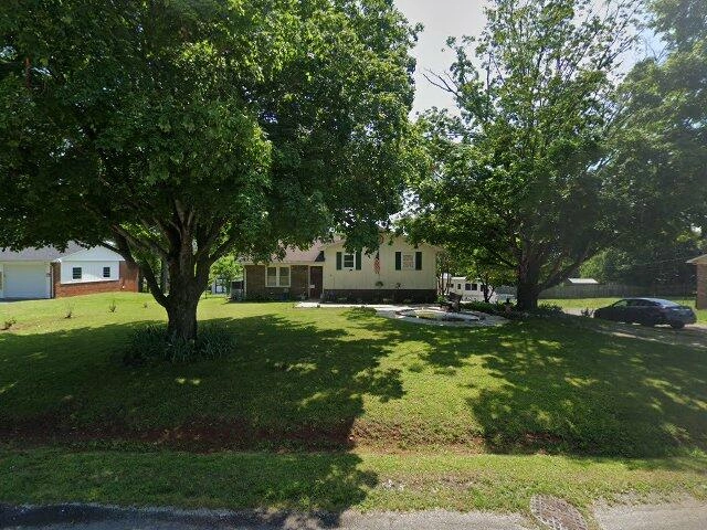 House image located at Mcminnville, TN 37110