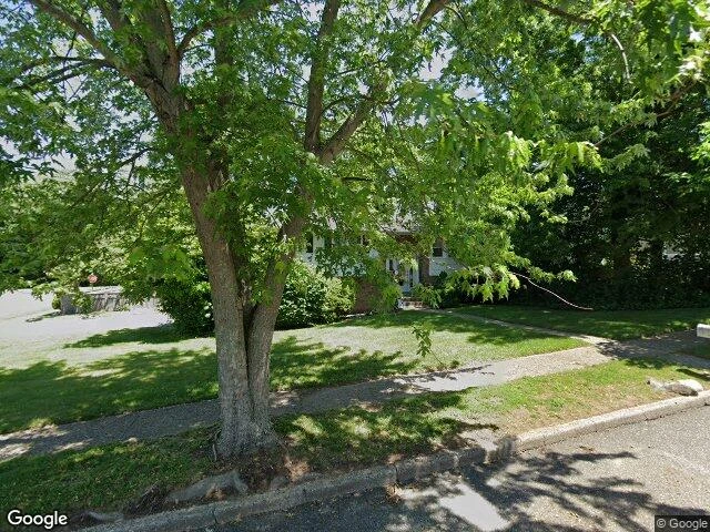 House image located at Hauppauge, NY 11788