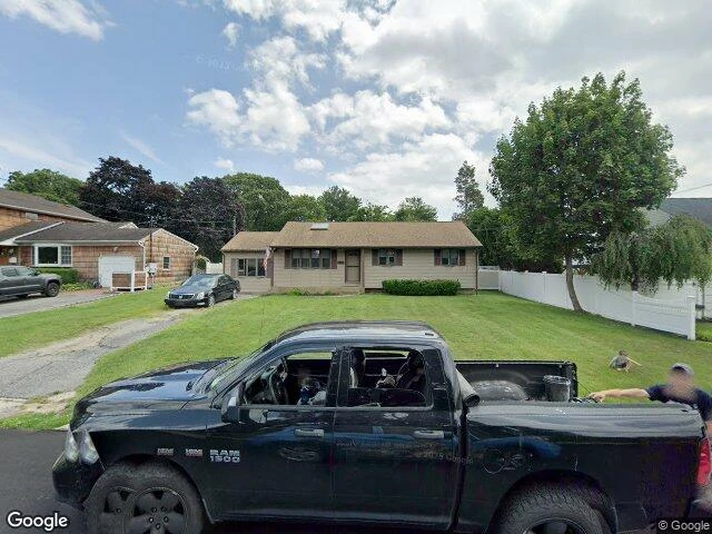 House image located at Islip Terrace, NY 11752