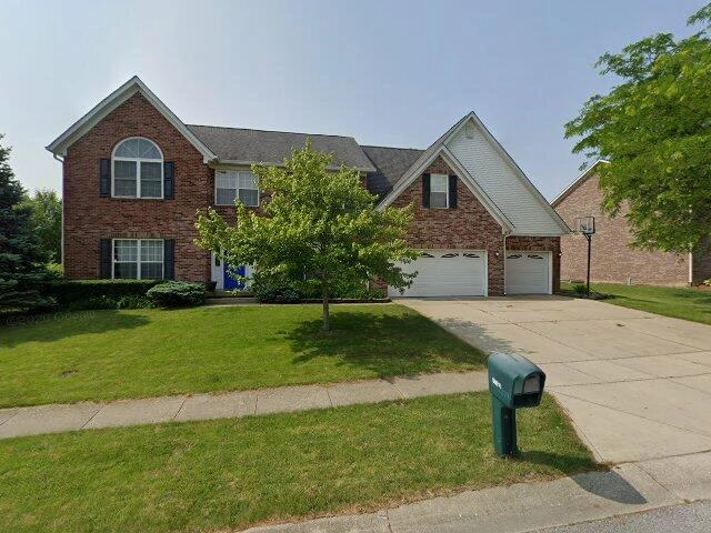 House image located at Indianapolis, IN 46239