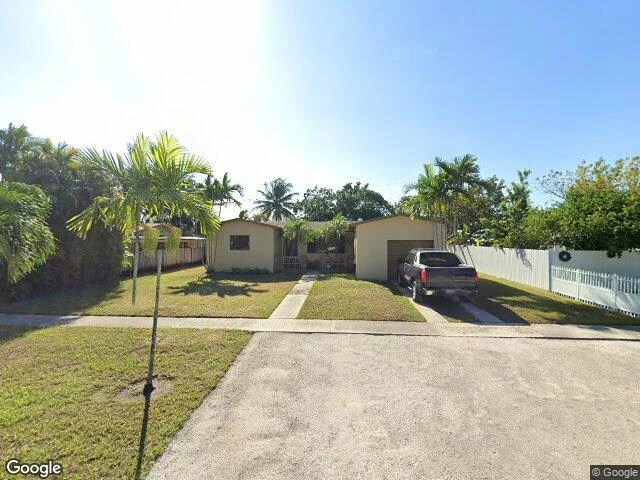 House image located at Miami, FL 33162