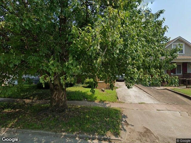 House image located at Granite City, IL 62040