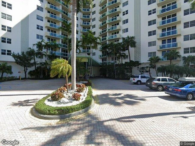 House image located at Hollywood, FL 33019