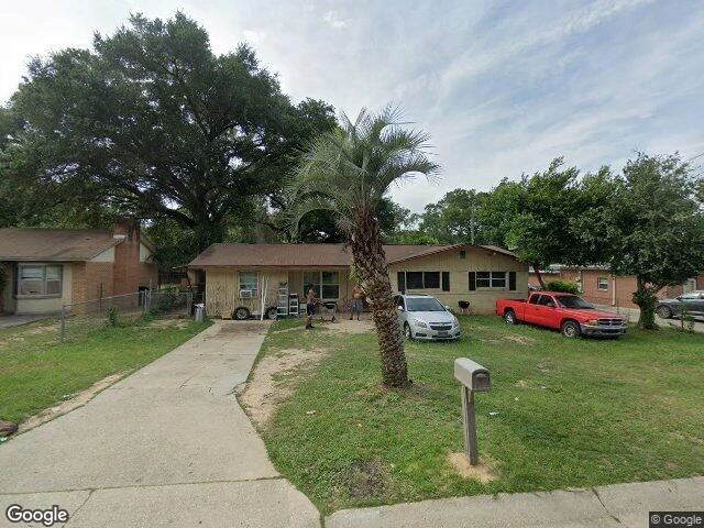 House image located at Pensacola, FL 32503