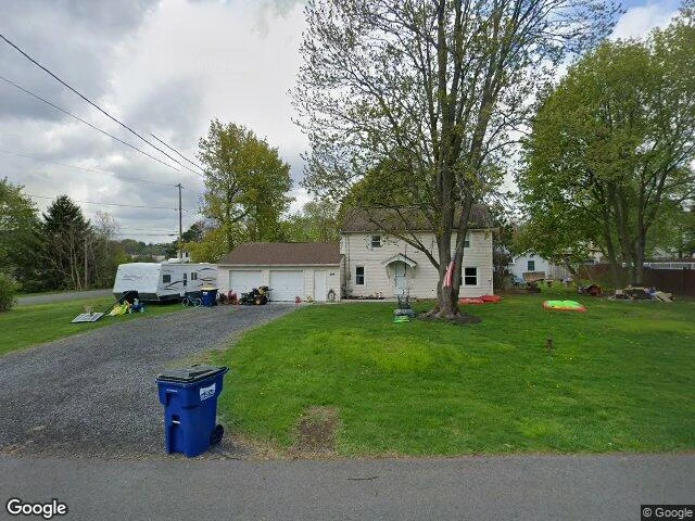 House image located at Syracuse, NY 13209