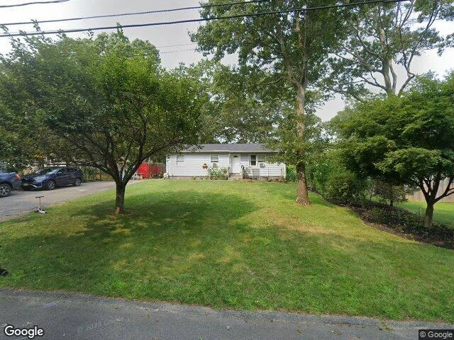 House image located at Riverhead, NY 11901